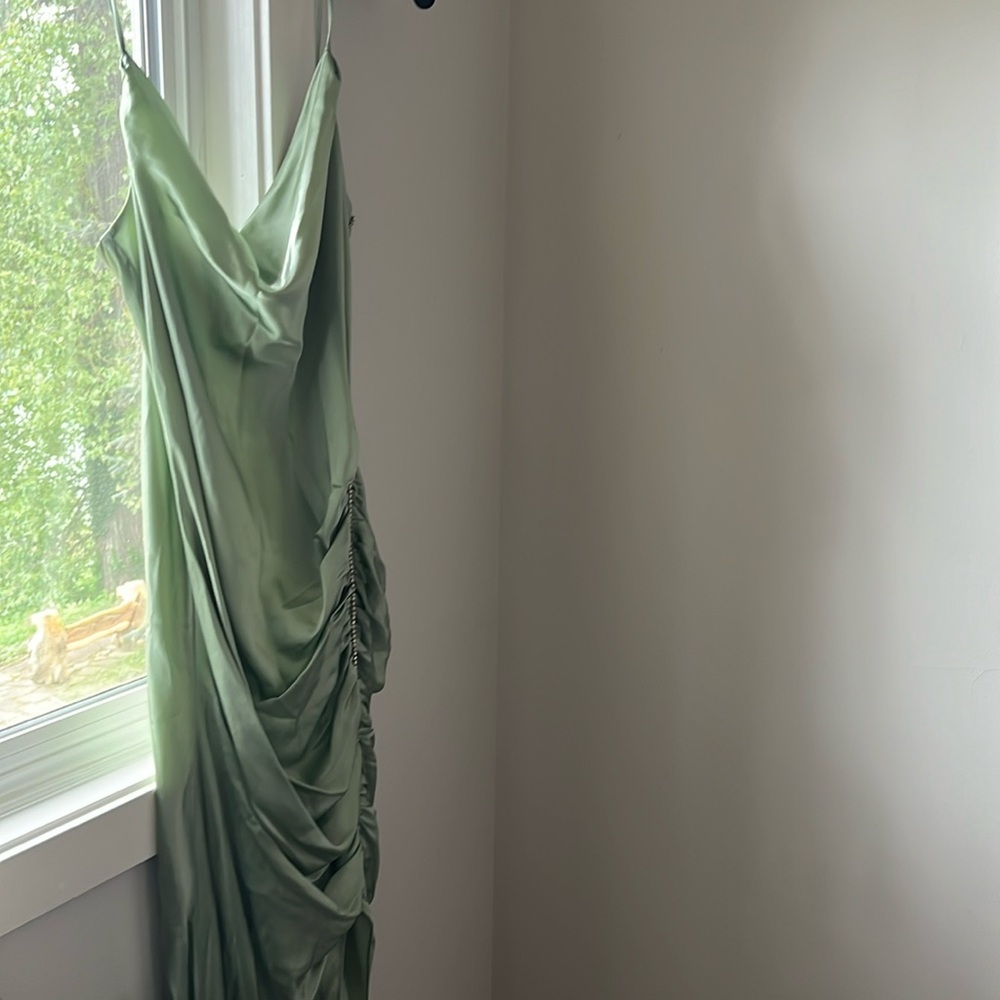 Gorgeous cinq a sept mint green with rhinestones